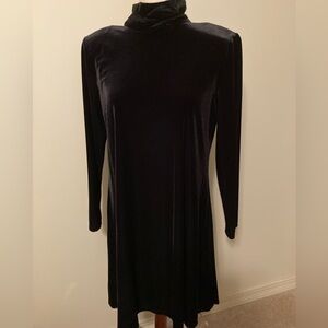 Vintage Betsy Lauren Black Velvet Dress. Size 8